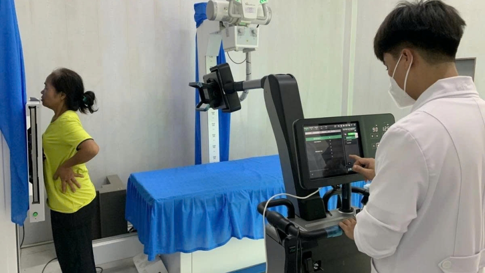 HCM City to upgrade health stations into mini hospitals